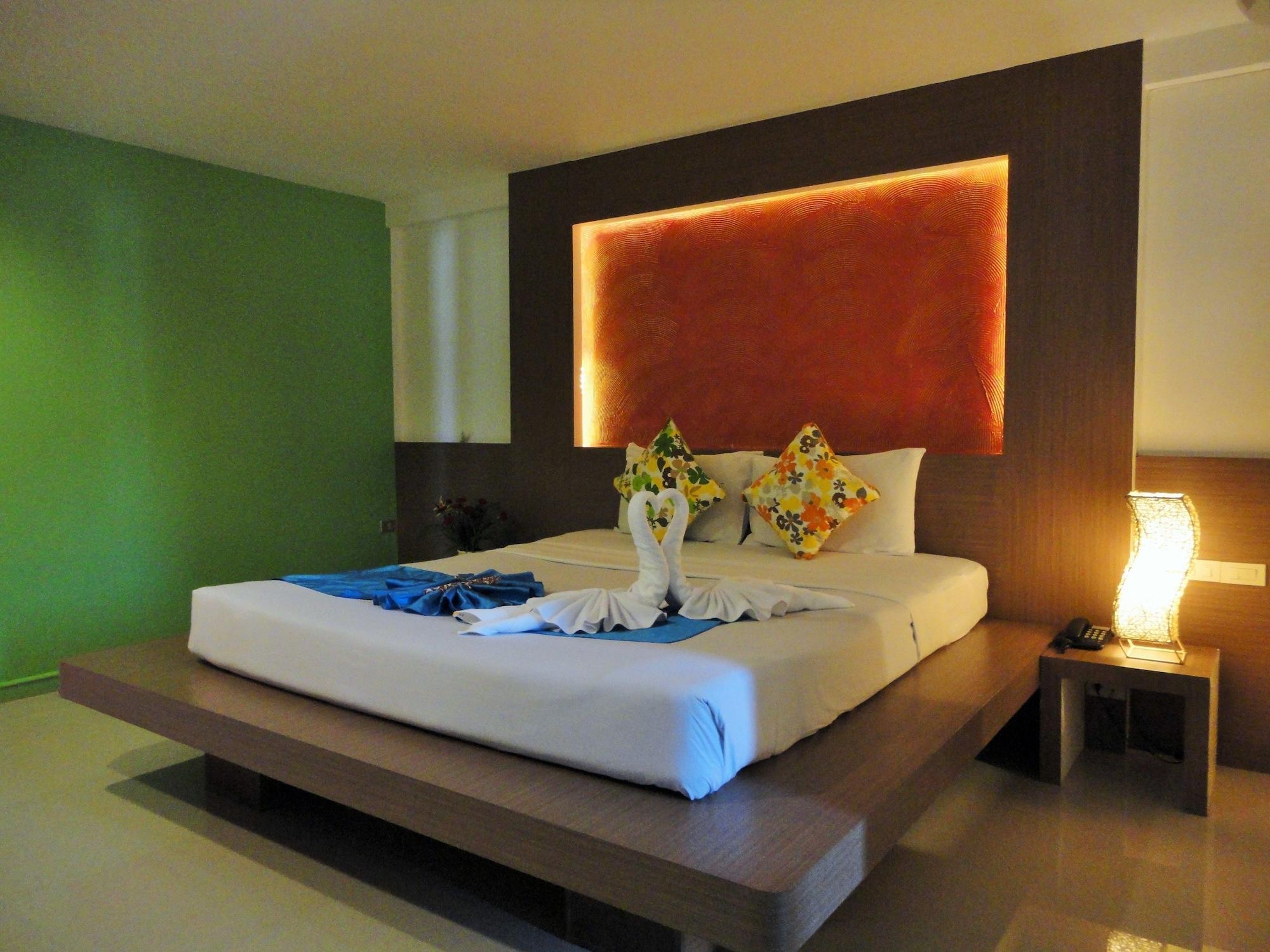 La Moon At Phuket - Sha Extra Plus Ngoại thất bức ảnh
