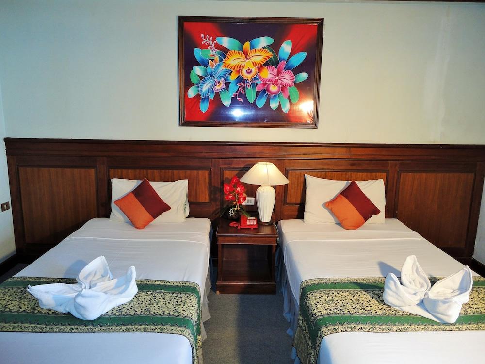 La Moon At Phuket - Sha Extra Plus Ngoại thất bức ảnh