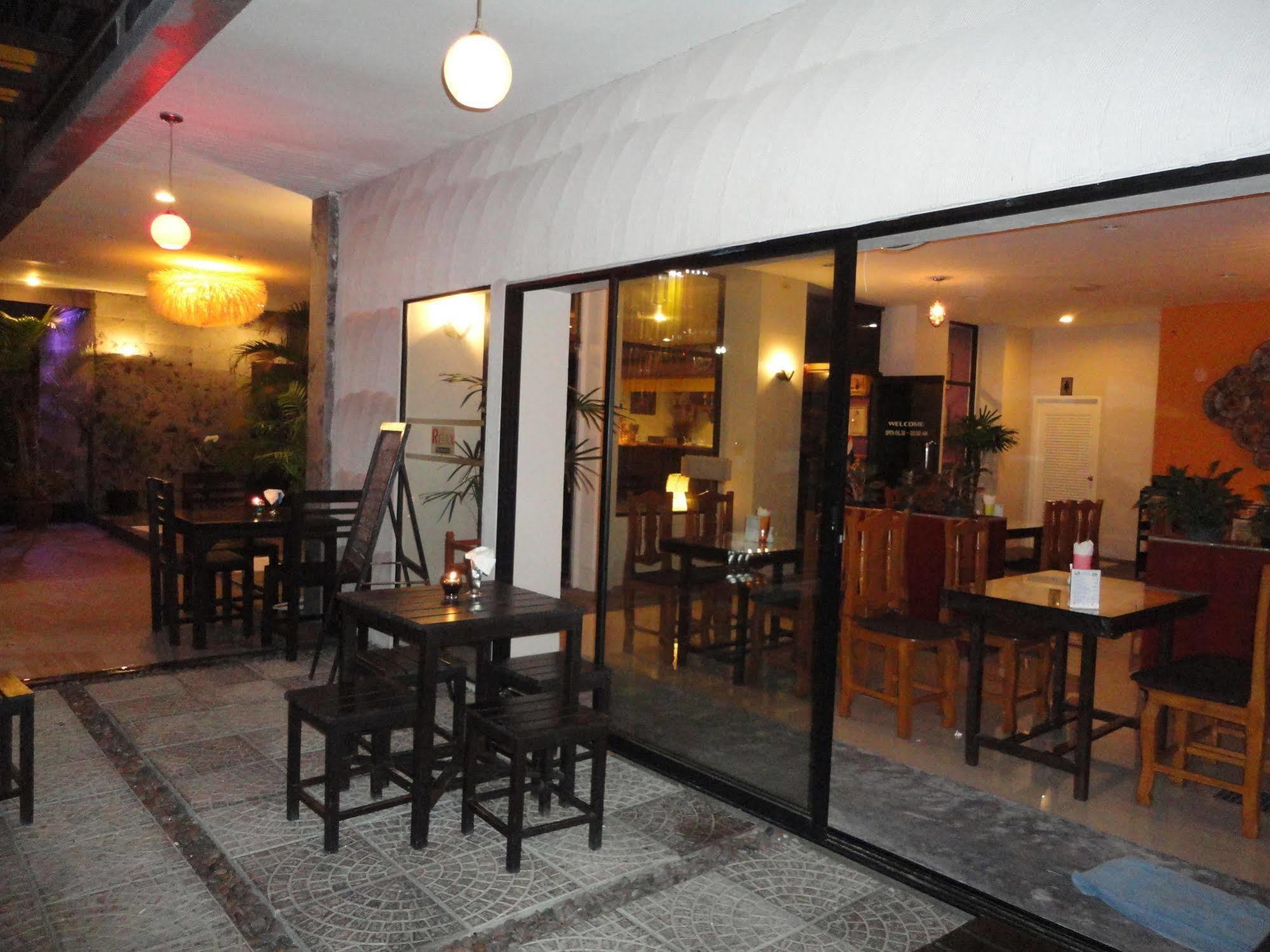 La Moon At Phuket - Sha Extra Plus Ngoại thất bức ảnh