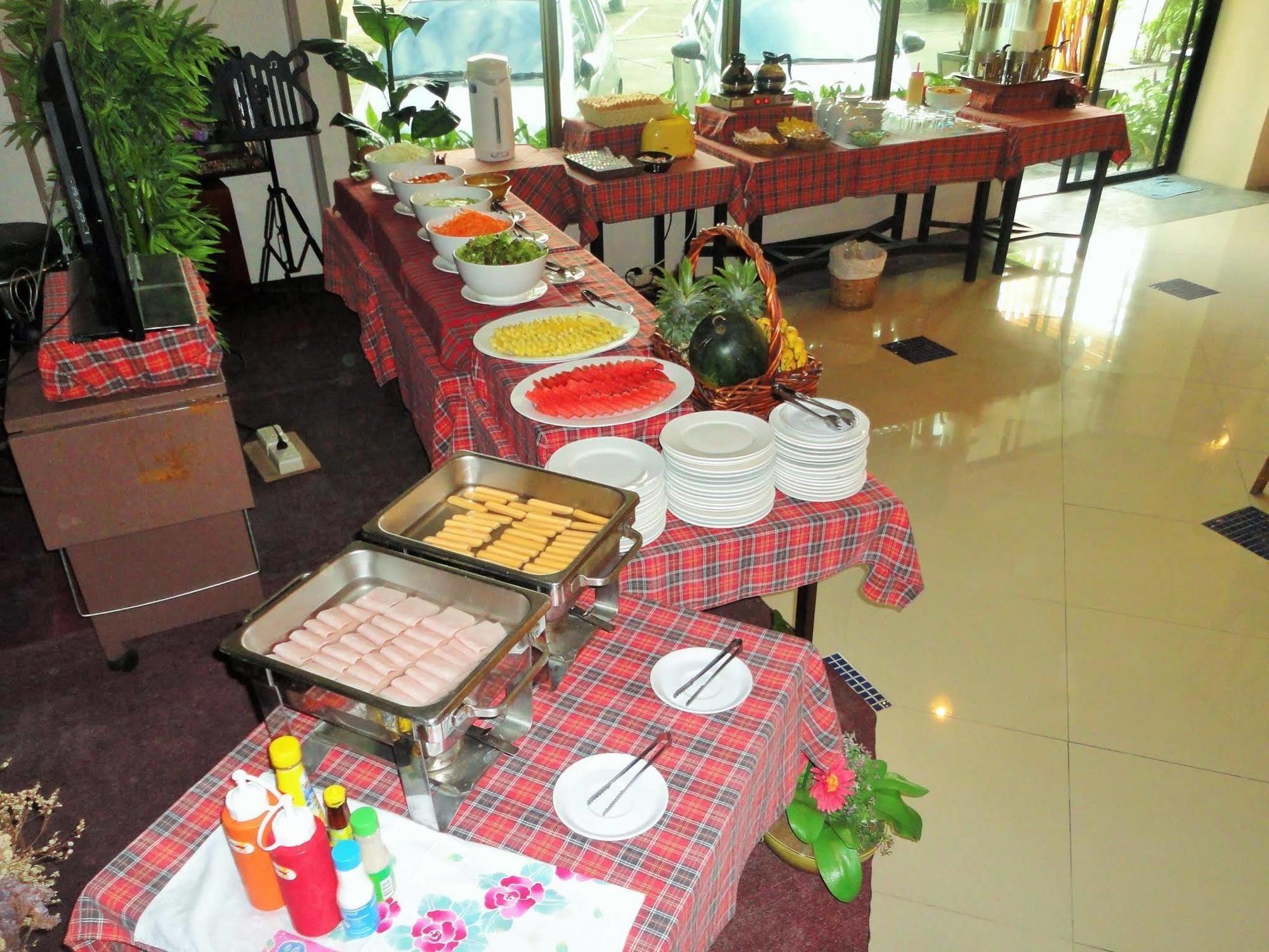 La Moon At Phuket - Sha Extra Plus Ngoại thất bức ảnh
